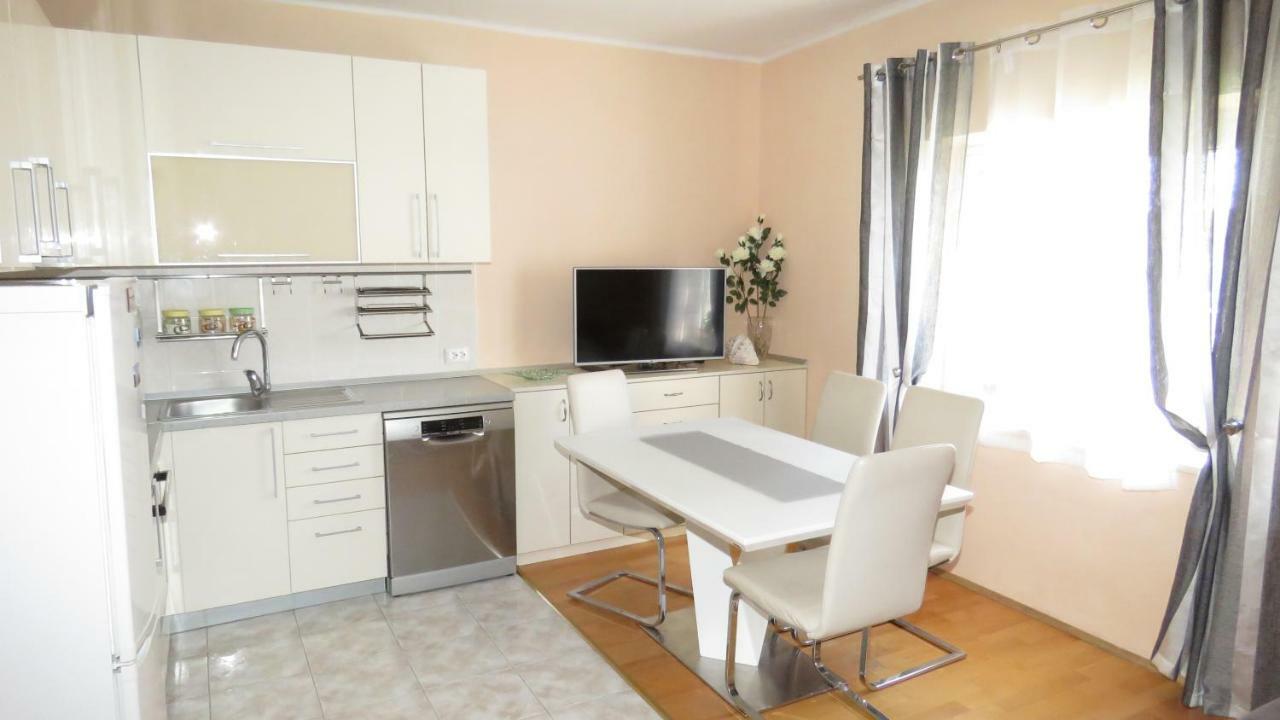 Apartment Central City マカルスカ エクステリア 写真