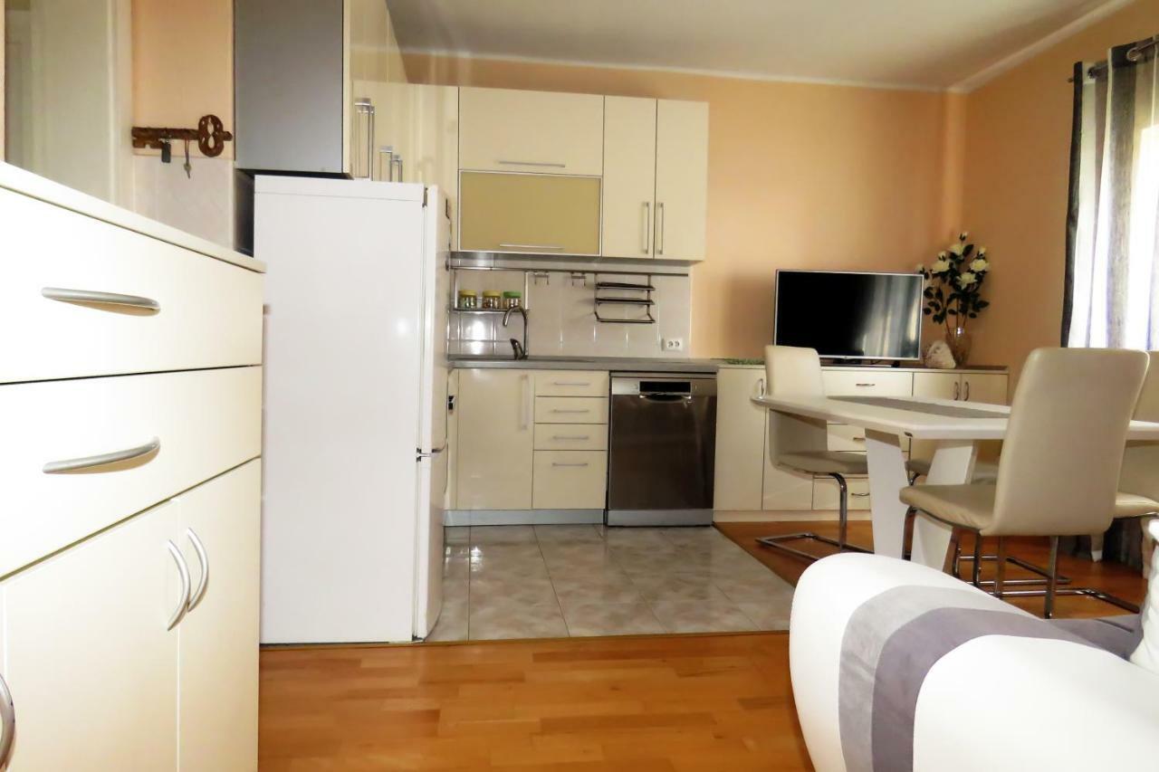 Apartment Central City マカルスカ エクステリア 写真